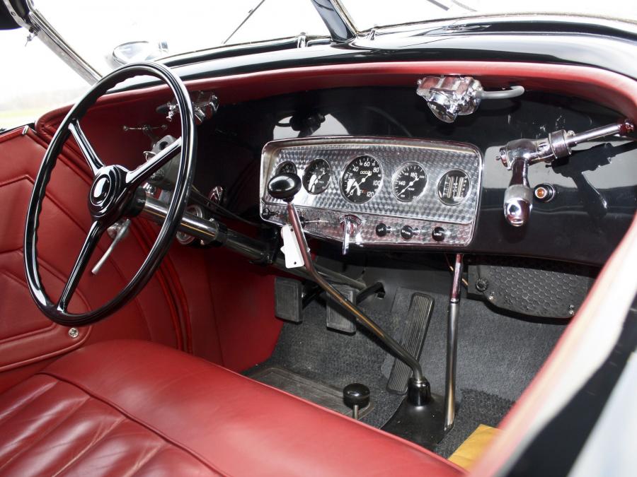 Торпедо Auburn 12-160A Custom Dual Ratio Speedster 1932 года  (фото 22 из 24)